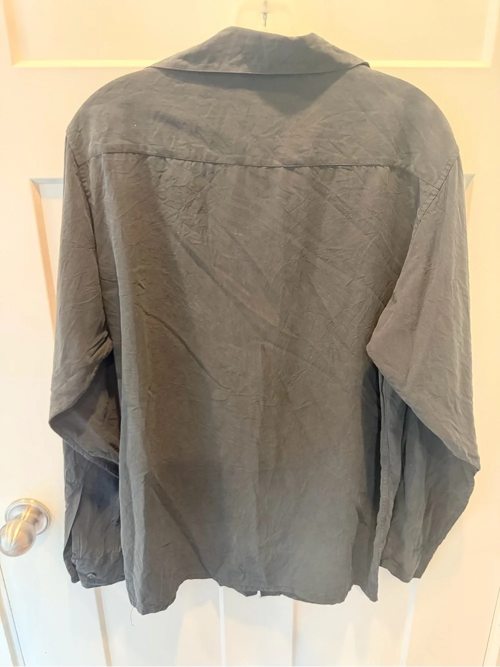 Murano Medium Black 100% Silk Camp Shirt Long Sleeve Button Front Pockets